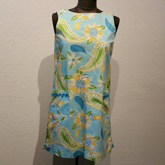 Lilly Pulitzer Dresses & Skirts - Lilly Pulitzer Sleeveless Floral Print Dress